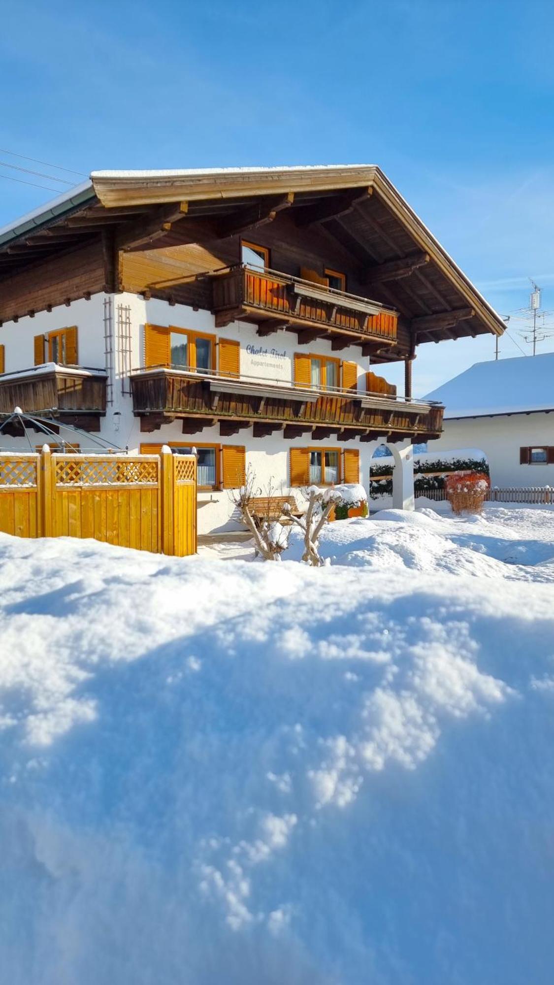 Chalet Tirol ไวดริง ภายนอก รูปภาพ