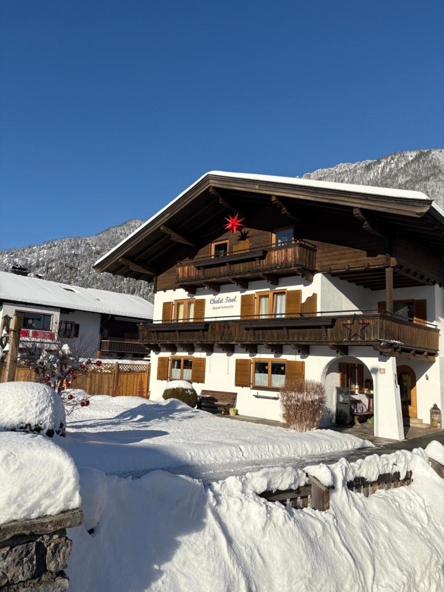 Chalet Tirol ไวดริง ภายนอก รูปภาพ